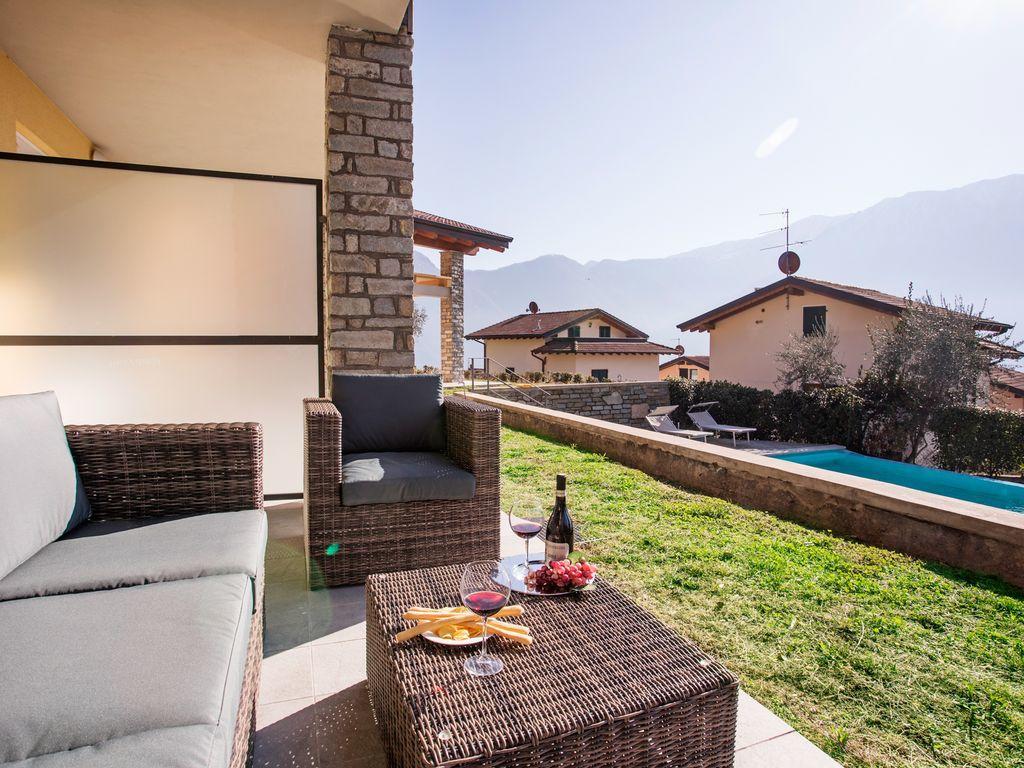 Ossuccio Grande C Home With Pool Sleeps 12 By Italian Apartments Como Zewnętrze zdjęcie