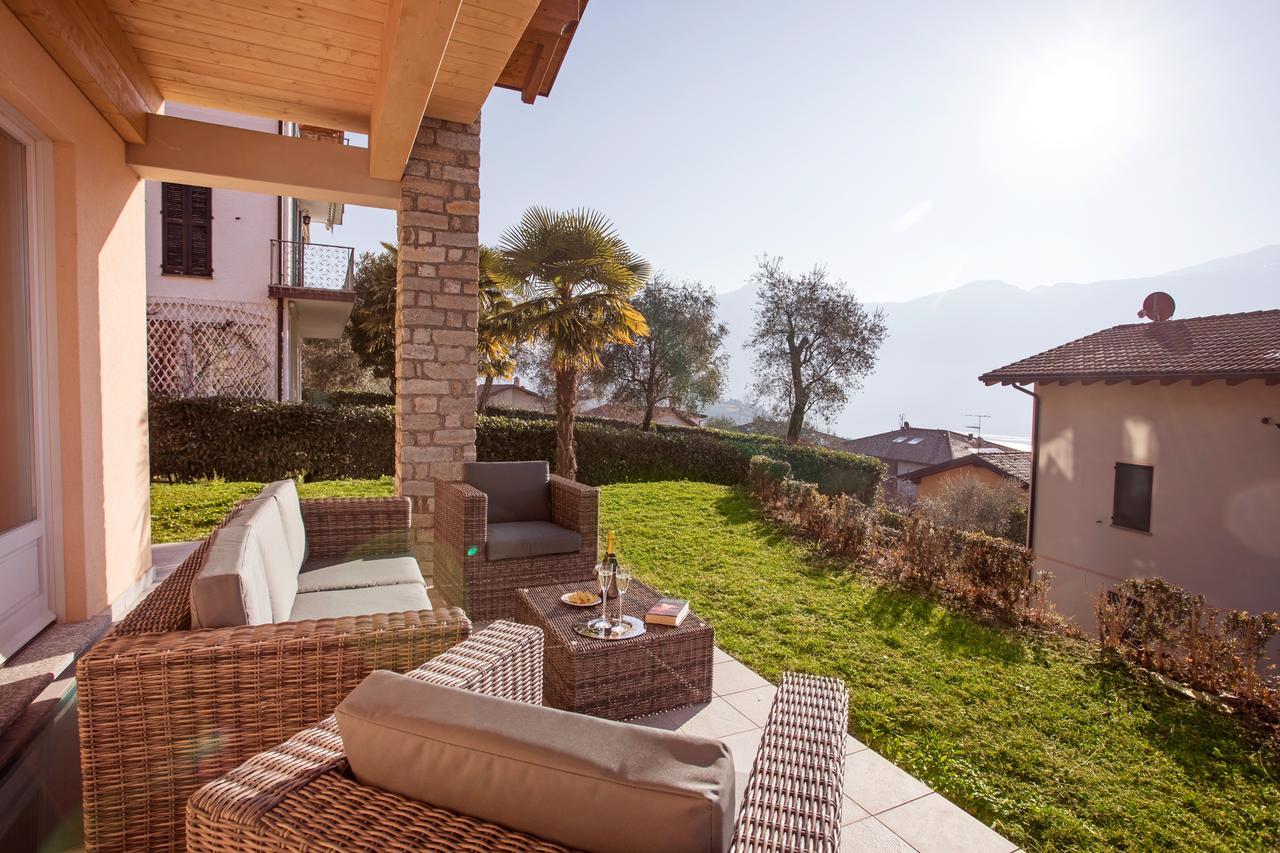 Ossuccio Grande C Home With Pool Sleeps 12 By Italian Apartments Como Zewnętrze zdjęcie