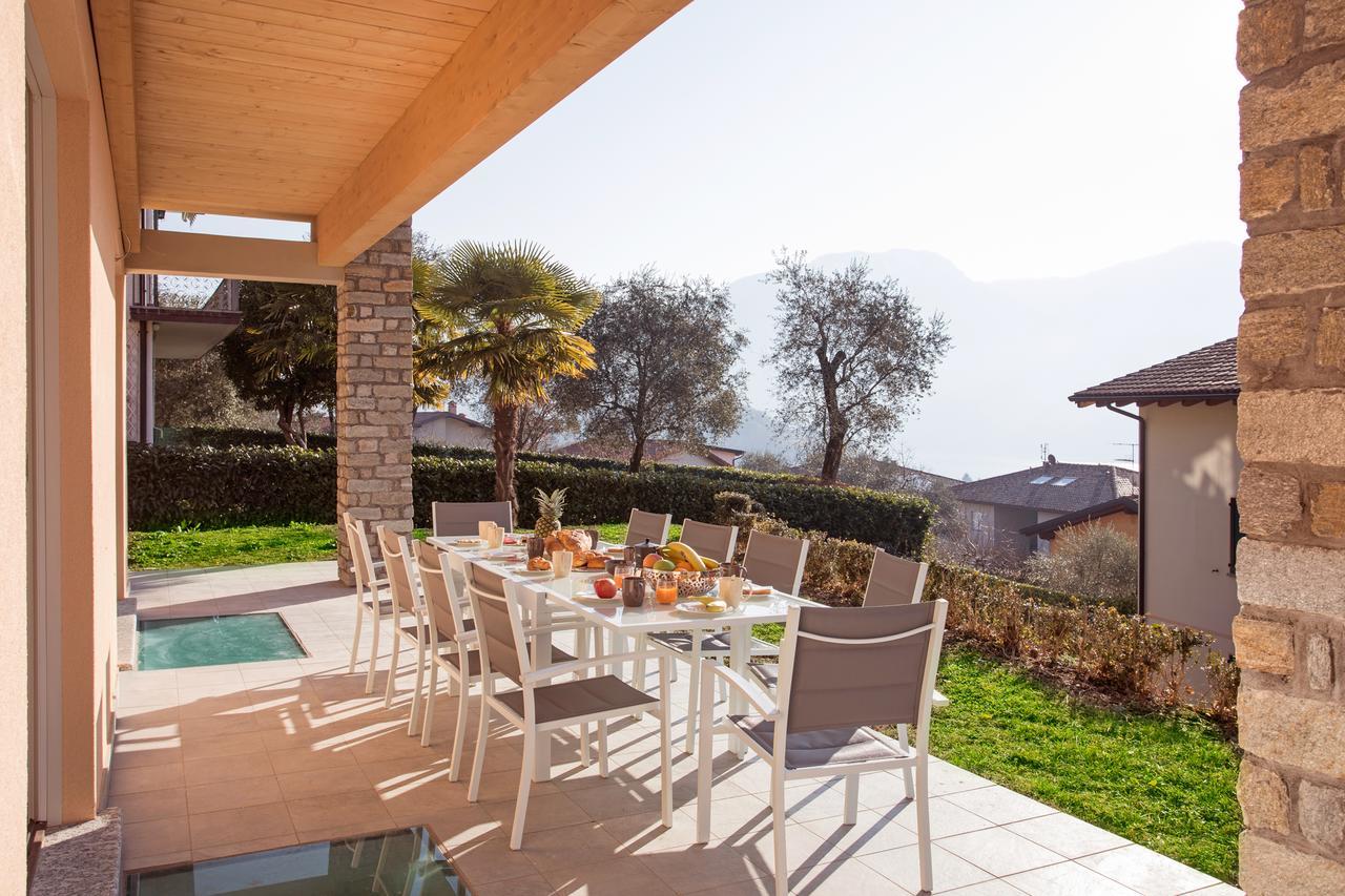 Ossuccio Grande C Home With Pool Sleeps 12 By Italian Apartments Como Zewnętrze zdjęcie